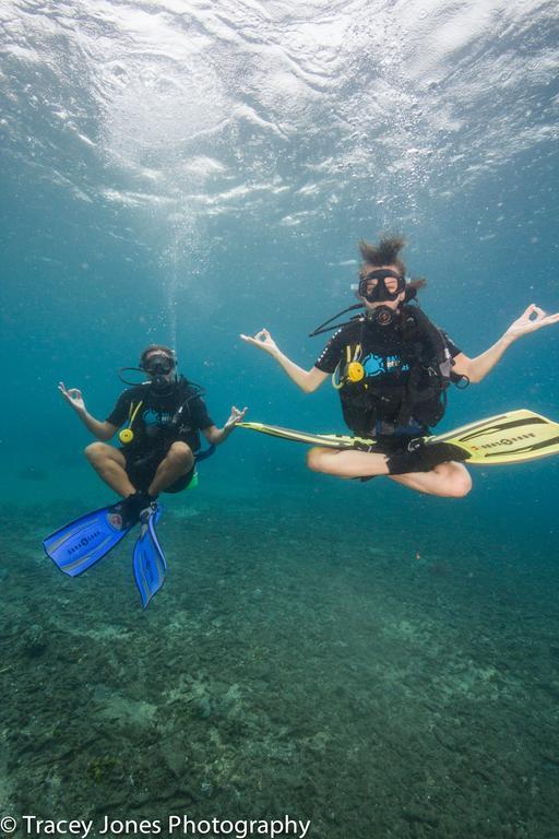 Bali Reef Divers Tulamben エクステリア 写真